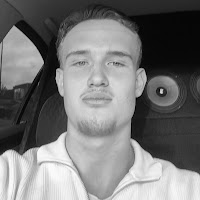 Simon Rabe, grundare av Trayvero